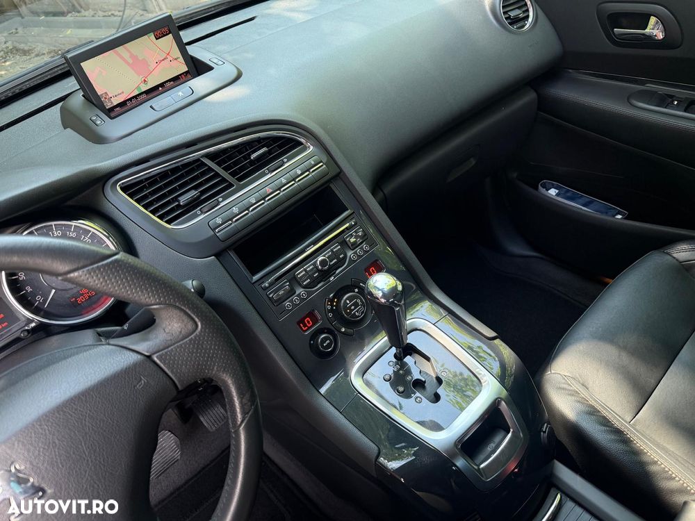 Peugeot 5008 155 THP Automatik Active - 10