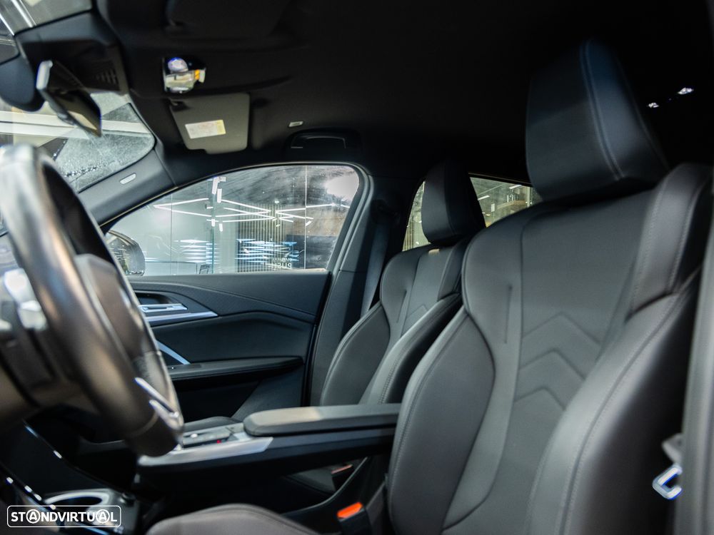 BMW iX2 eDrive20 Pack Desportivo M - 13