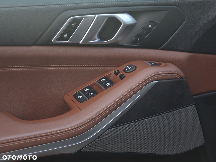 BMW X5 xDrive30d mHEV - 14