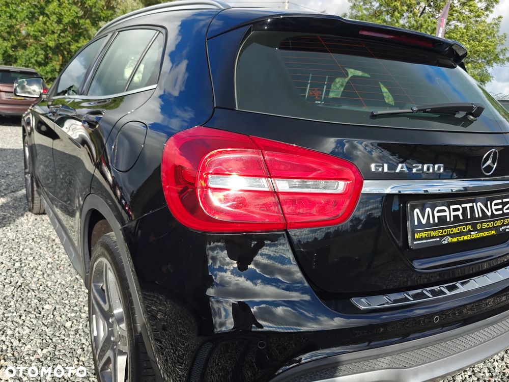 Mercedes-Benz GLA 200 AMG Line - 8