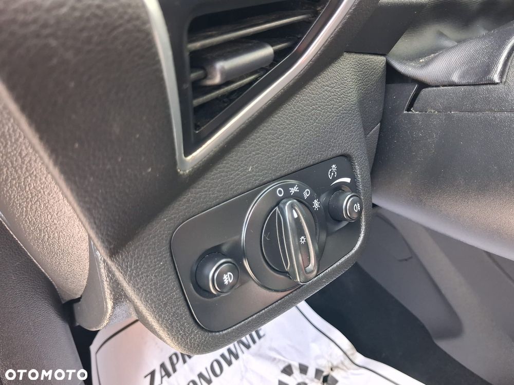 Ford Kuga 2.0 TDCi 4x4 Titanium - 21