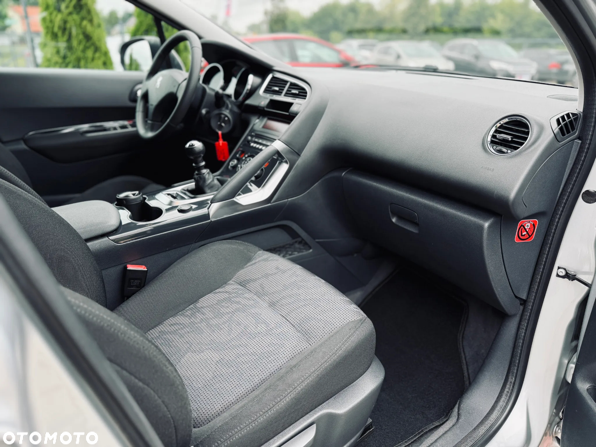 Peugeot 3008 HDi FAP 110 Platinum - 22