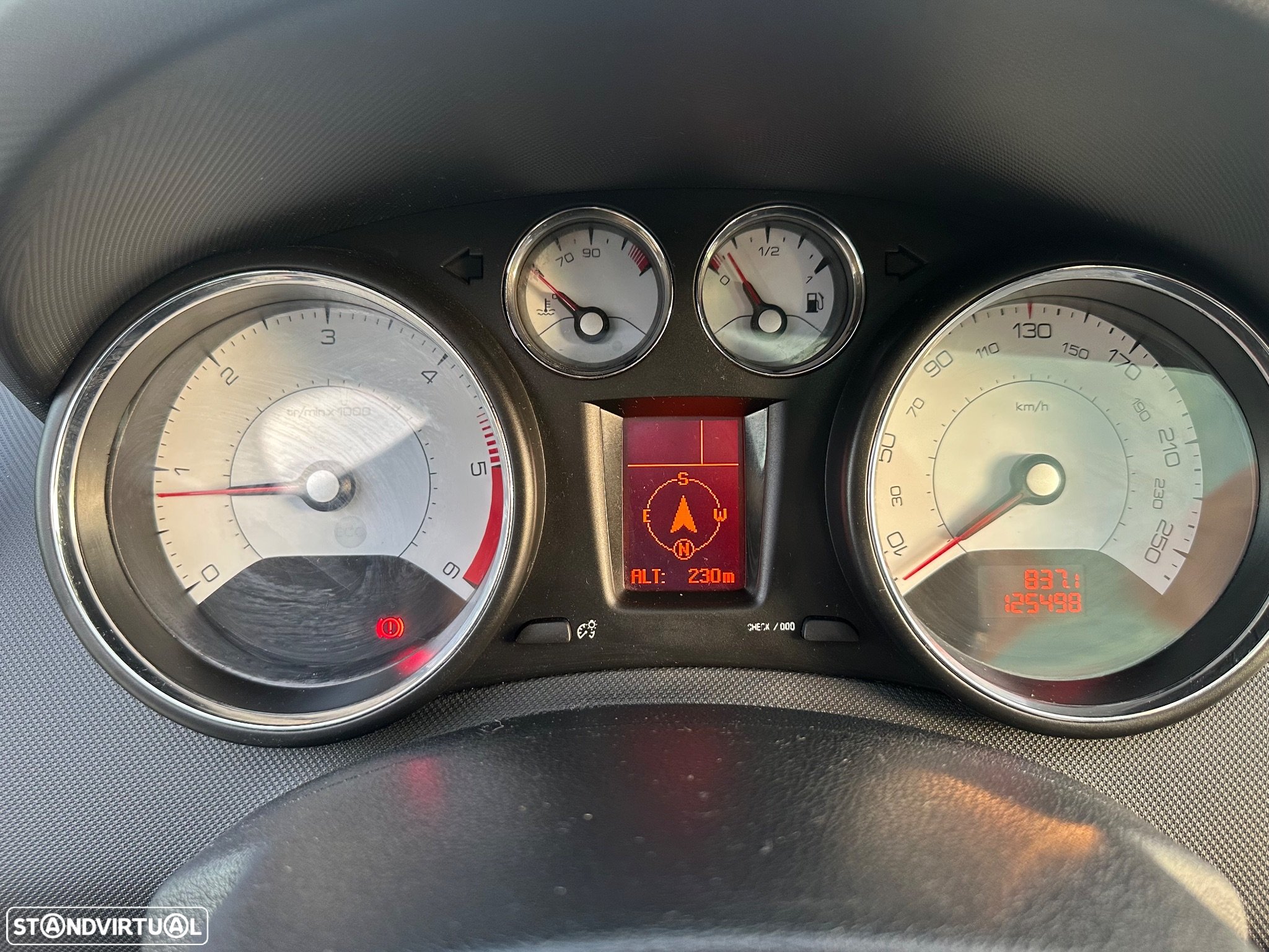 Peugeot 308 SW 1.6 HDi SE Navteq CVM6 - 26