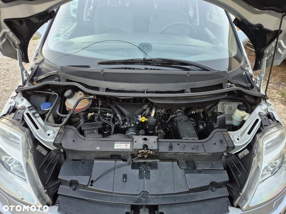 Citroën C8 2.0 HDi Confort - 18