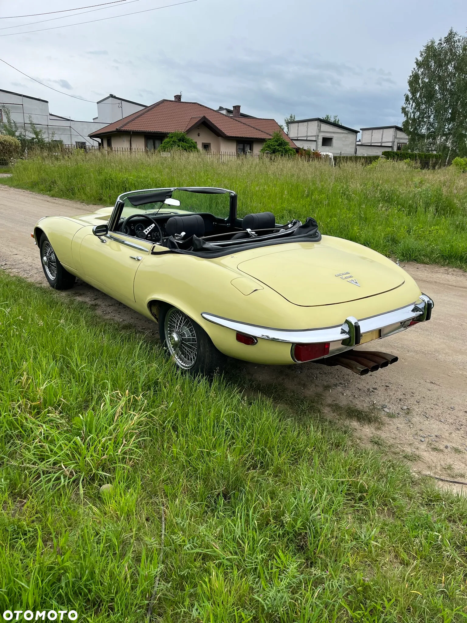 Jaguar E-Type - 5