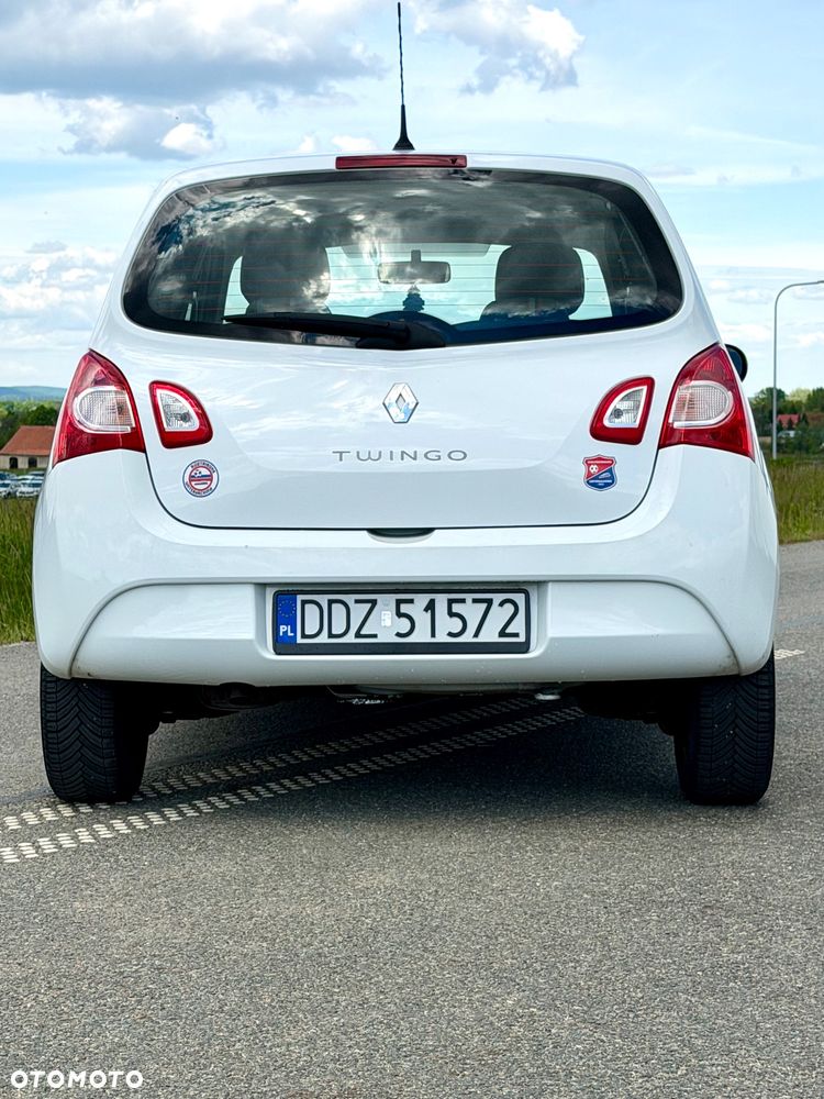 Renault Twingo 1.2 16V Eco Access - 9
