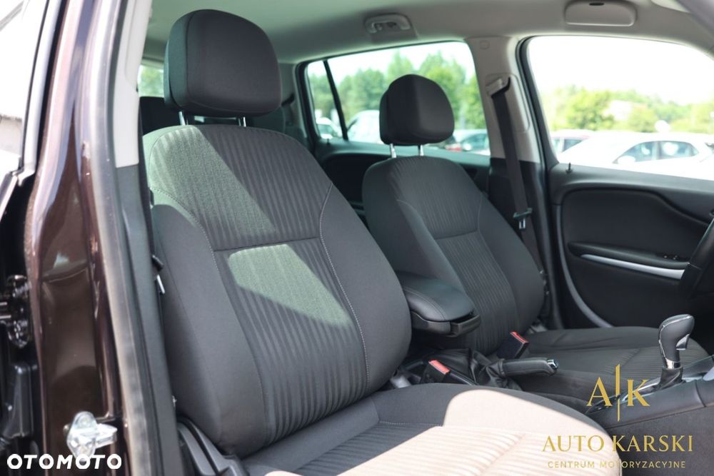 Opel Zafira - 37