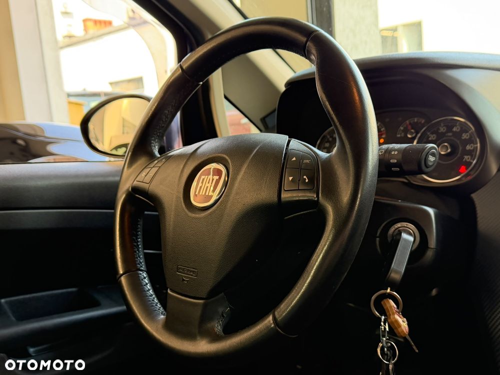 Fiat Grande Punto 1.4 8V Dynamic - 16