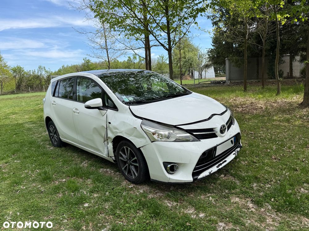 Toyota Verso 1.6 D-4D 5-Sitzer Start/Stop Skyview Edition - 11