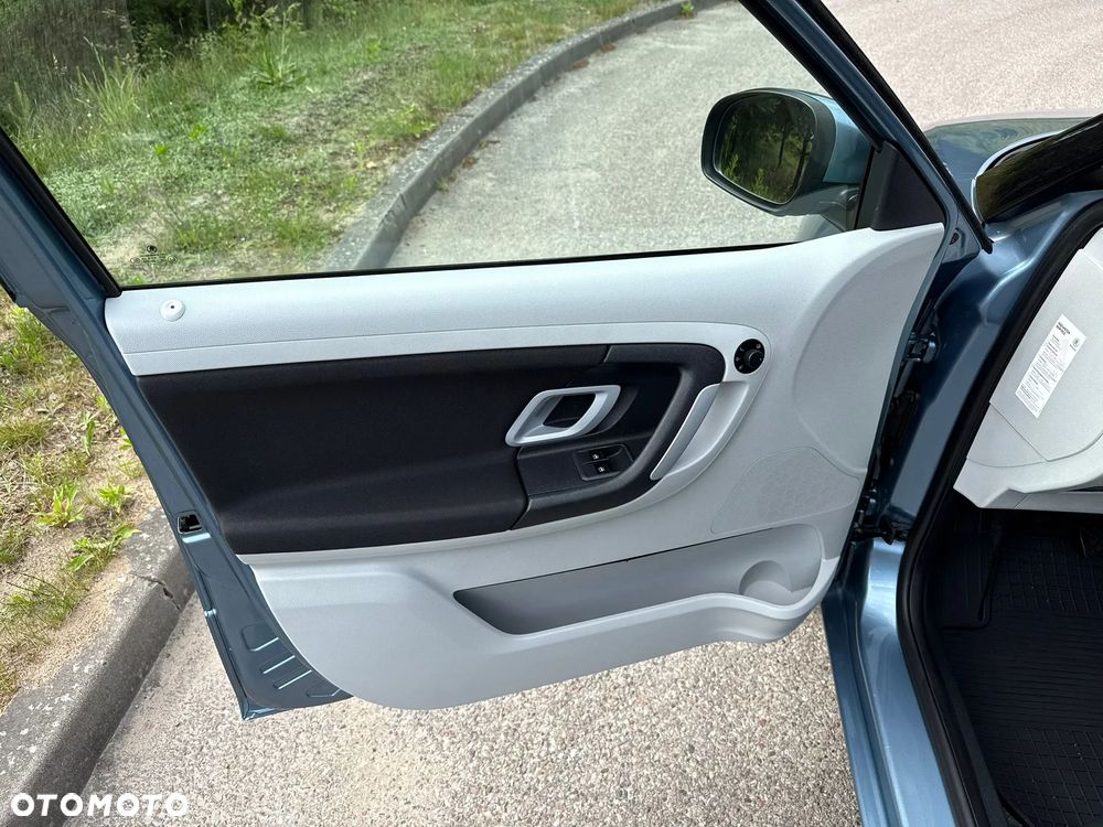 Skoda Fabia 1.4 16V Ambiente - 11