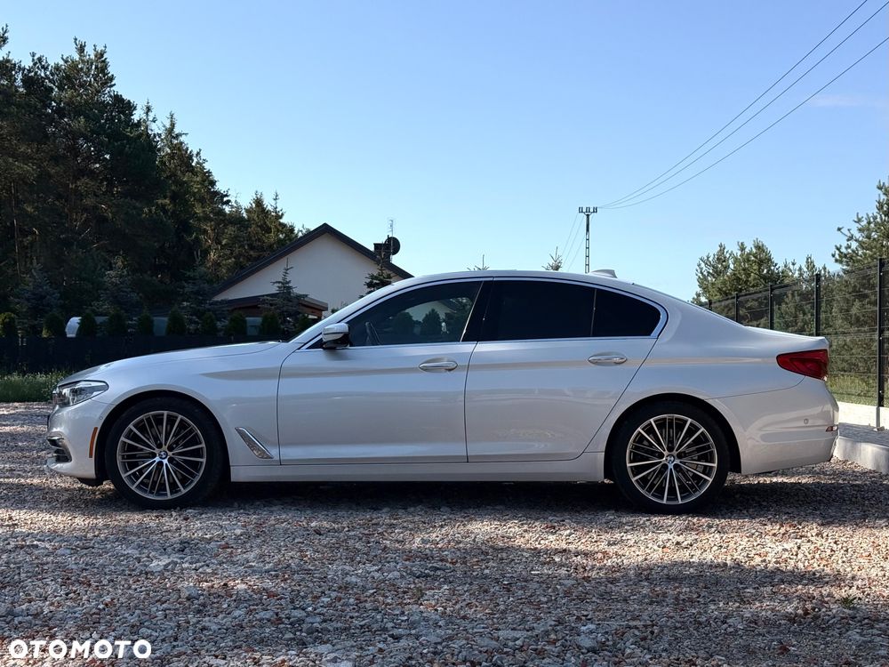 BMW Seria 5 530i Luxury Line - 3