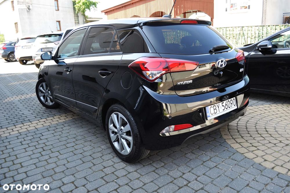 Hyundai i20 blue 1.2 Select - 7