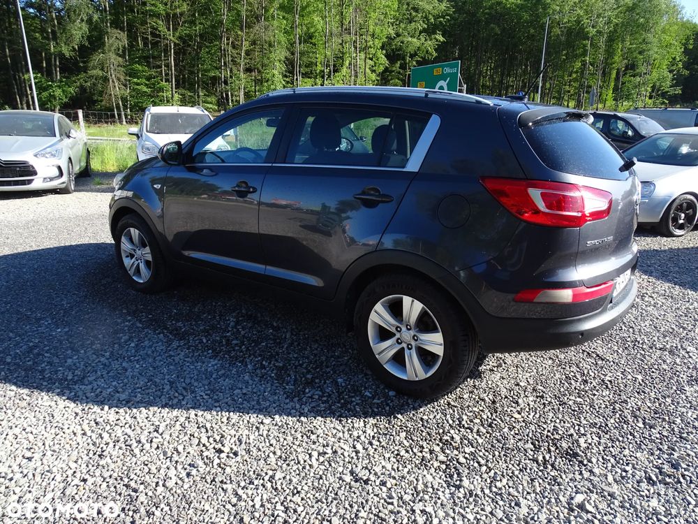 Kia Sportage 1.7 CRDI 2WD ISG Dream-Team Edition - 5