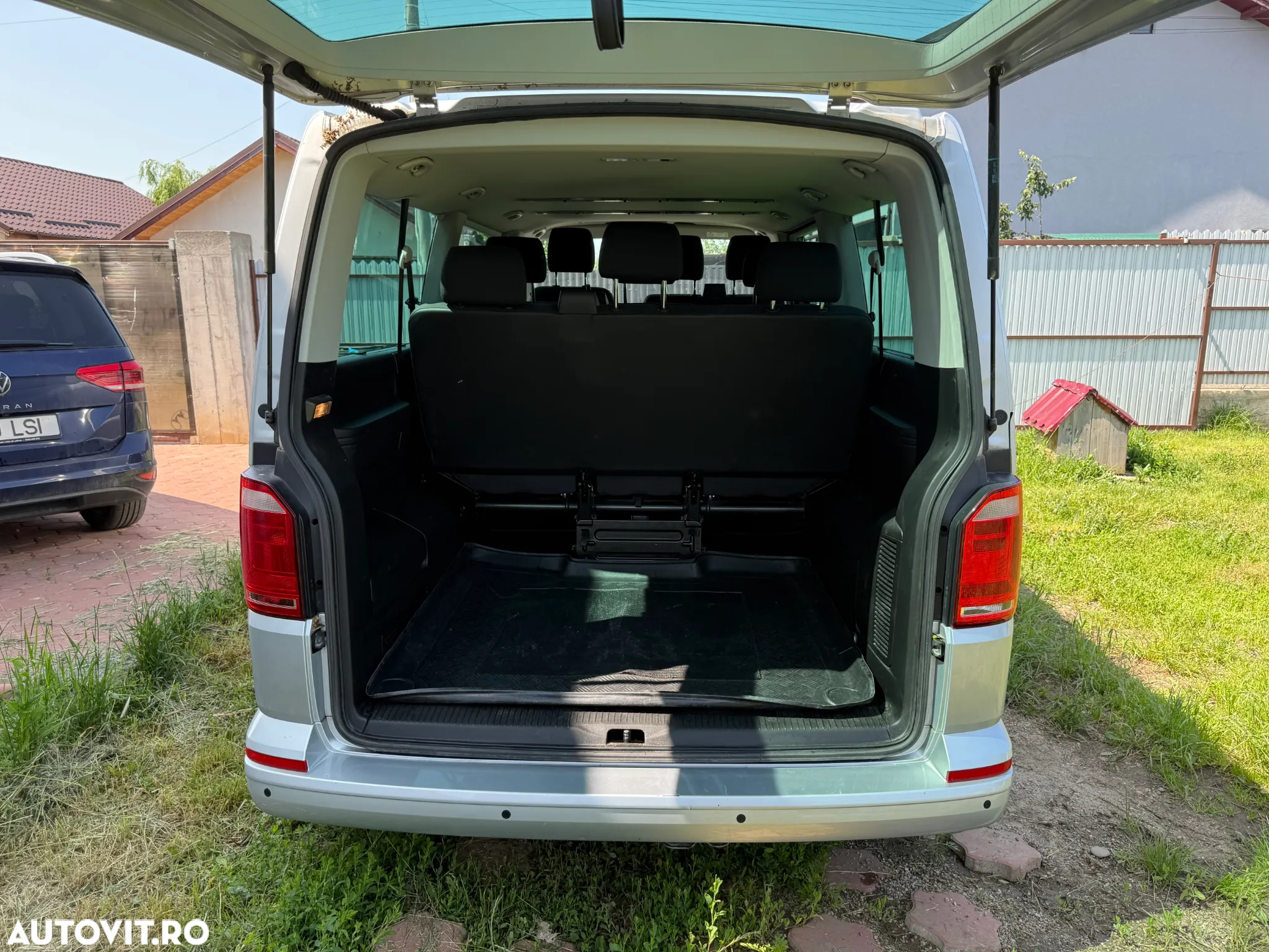 Volkswagen Caravelle T6 2.0 TDI KR Comfortline DSG - 8