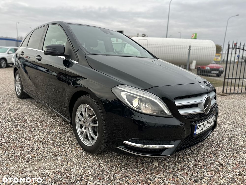 Mercedes-Benz Klasa B 200 7G-DCT - 1