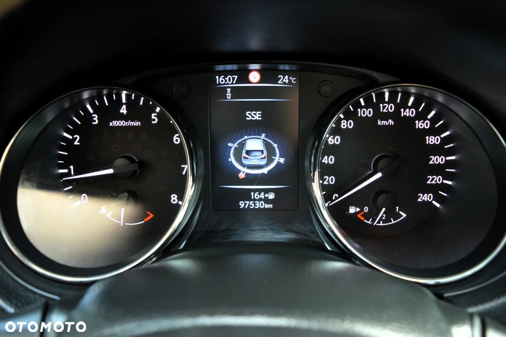 Nissan Qashqai 1.6 DIG-T Tekna+ - 40