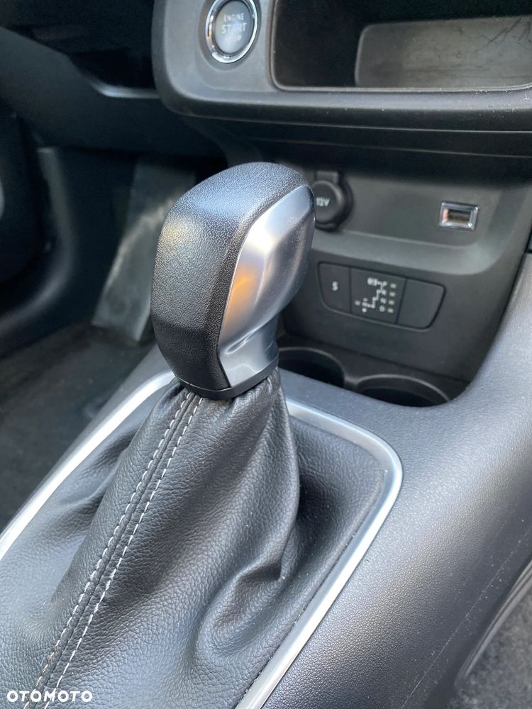 Citroën C3 1.2 PureTech Shine EAT6 - 17