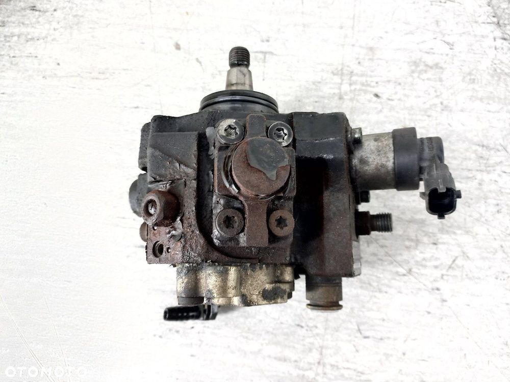 POMPA WTRYSKOWA HYUNDAI I30 I 0445010206   33100-2A420   BOSCH 1.6 CRDI - 6