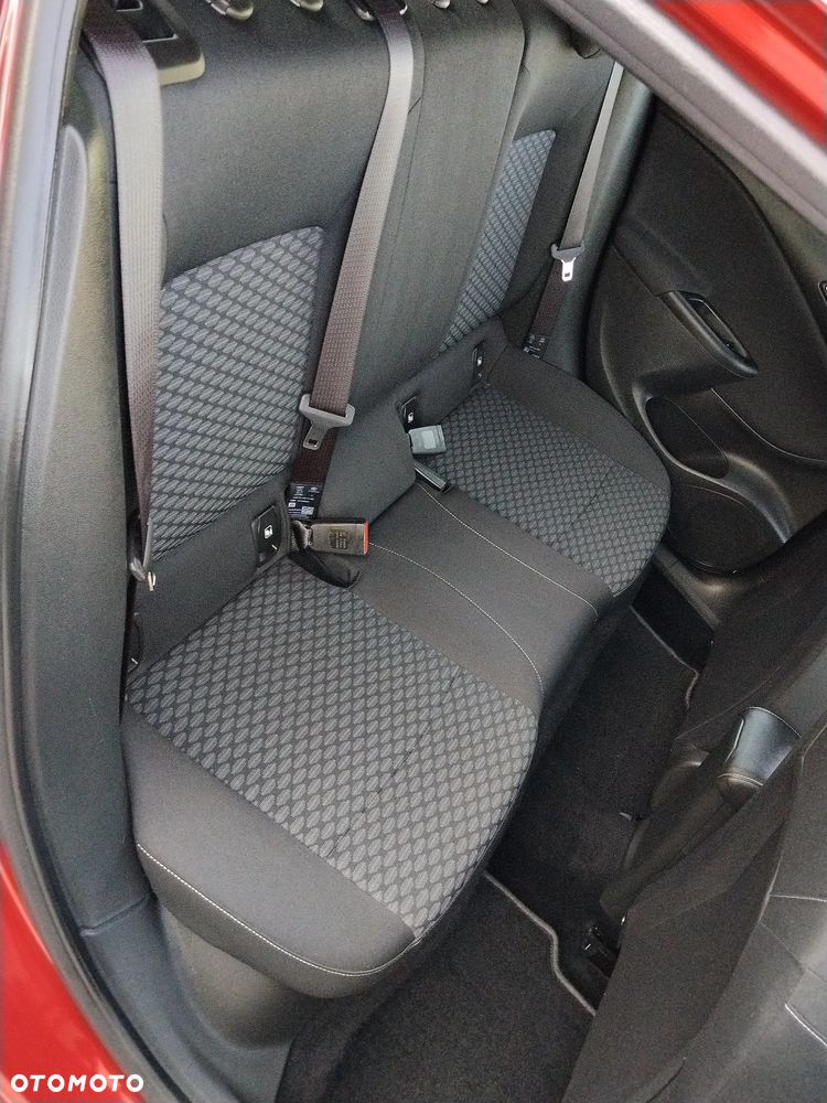 Opel Astra 1.2 Turbo - 9