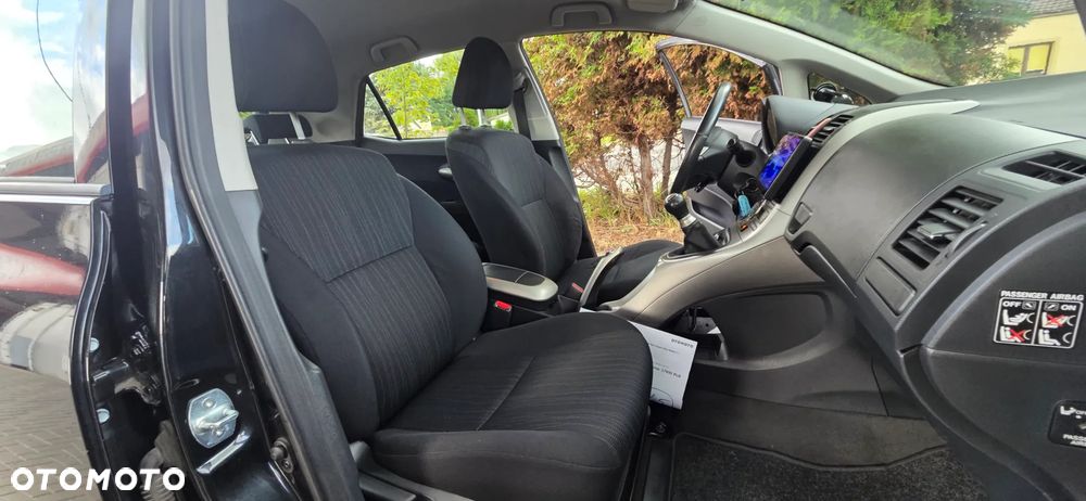 Toyota Auris 1.6 VVT-i Executive - 33