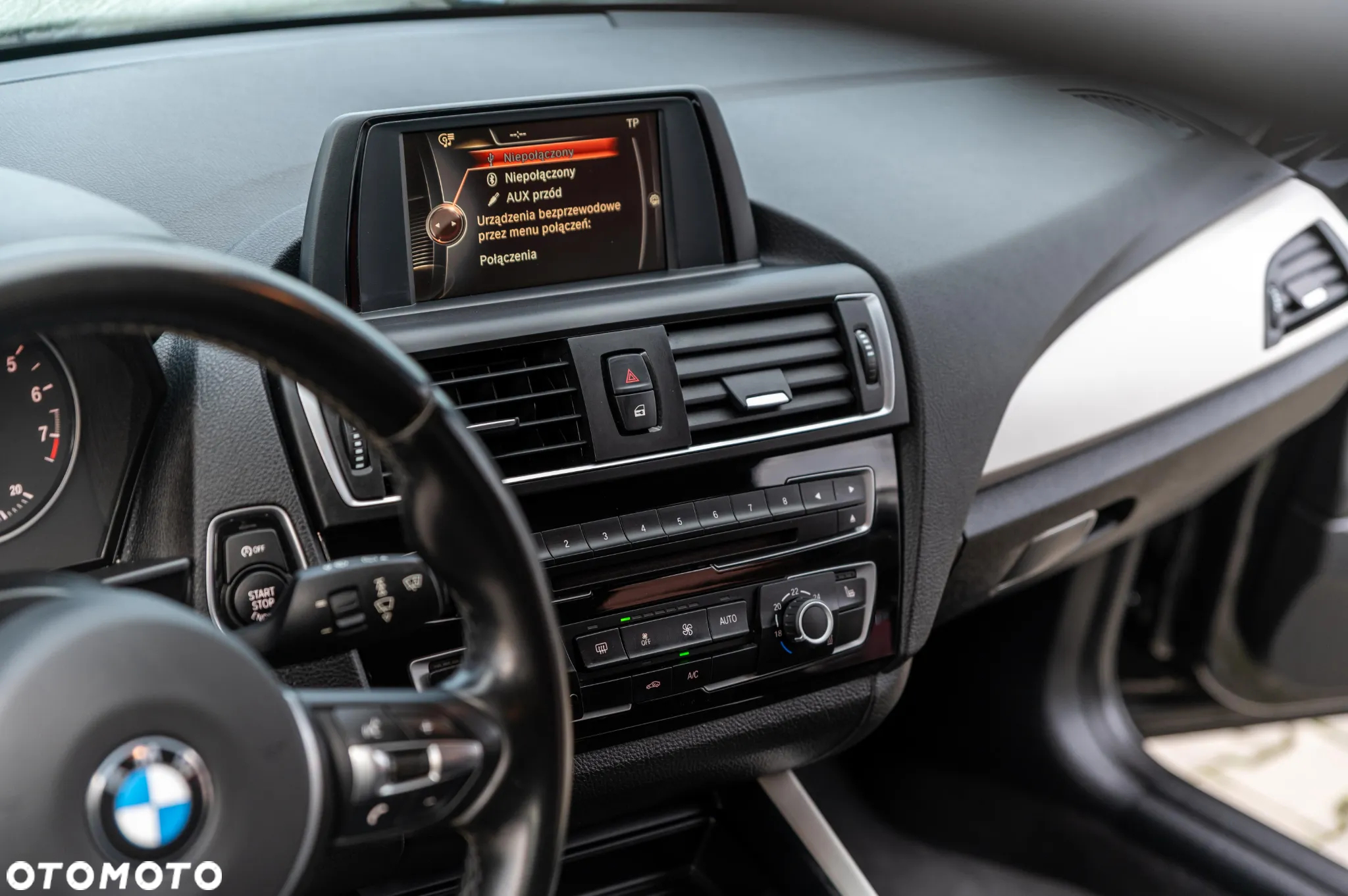 BMW Seria 1 116i M Sport - 34