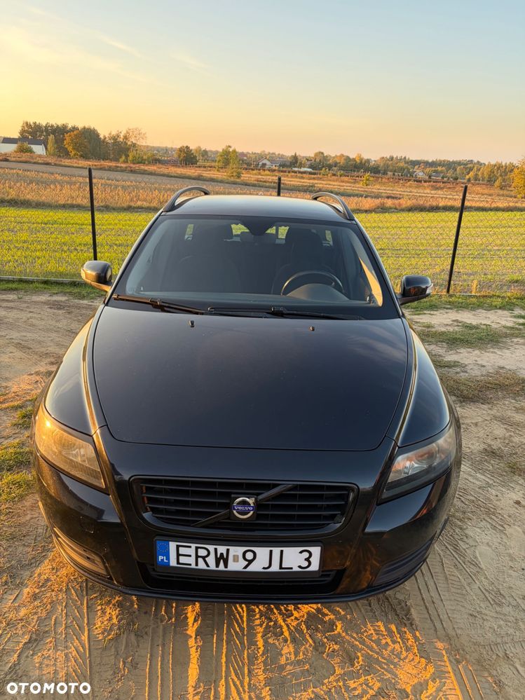 Volvo V50 - 1