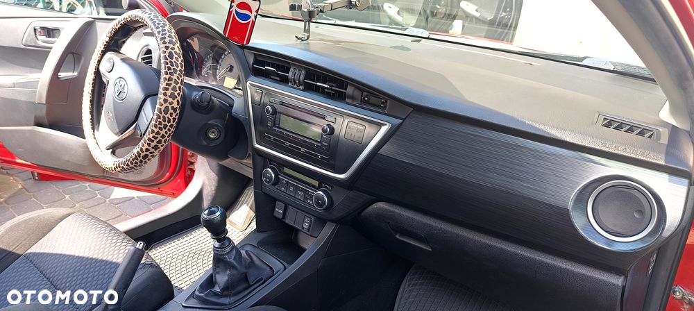 Toyota Auris 1.33 VVT-i Premium - 10