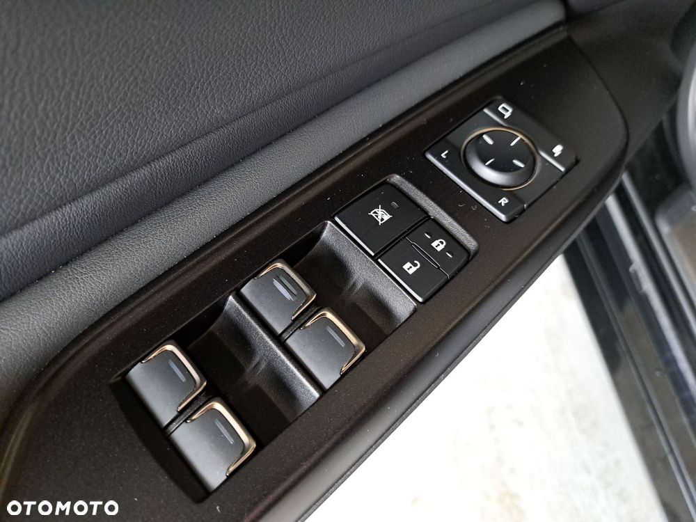 Lexus ES - 39