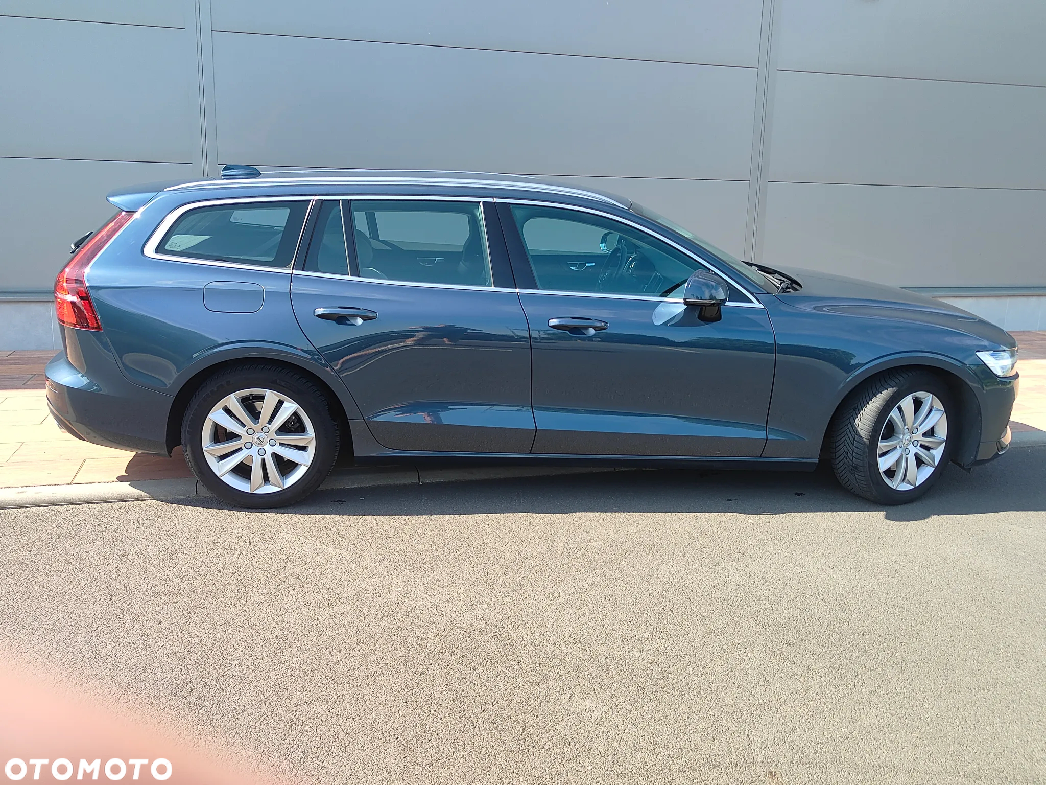 Volvo V60 B3 B Geartronic Momentum - 15