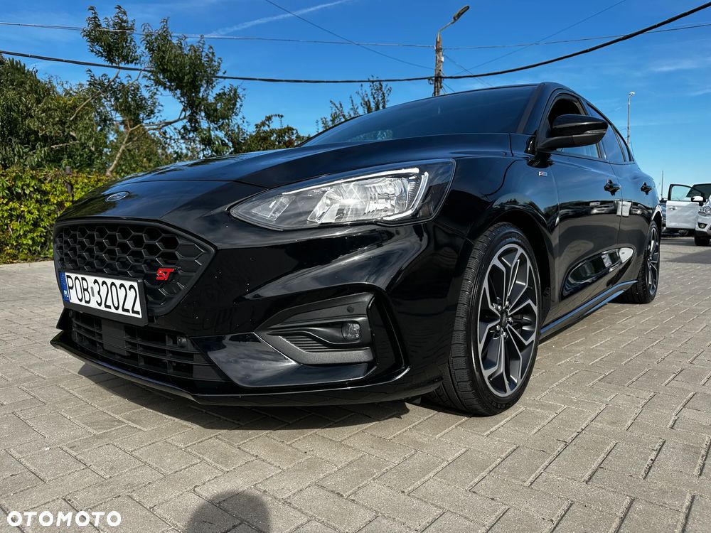 Ford Focus - 33