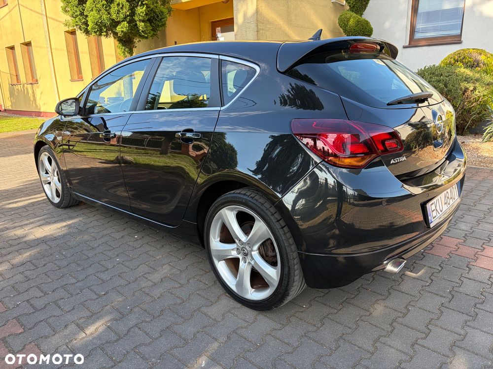 Opel Astra 1.4 Turbo - 13