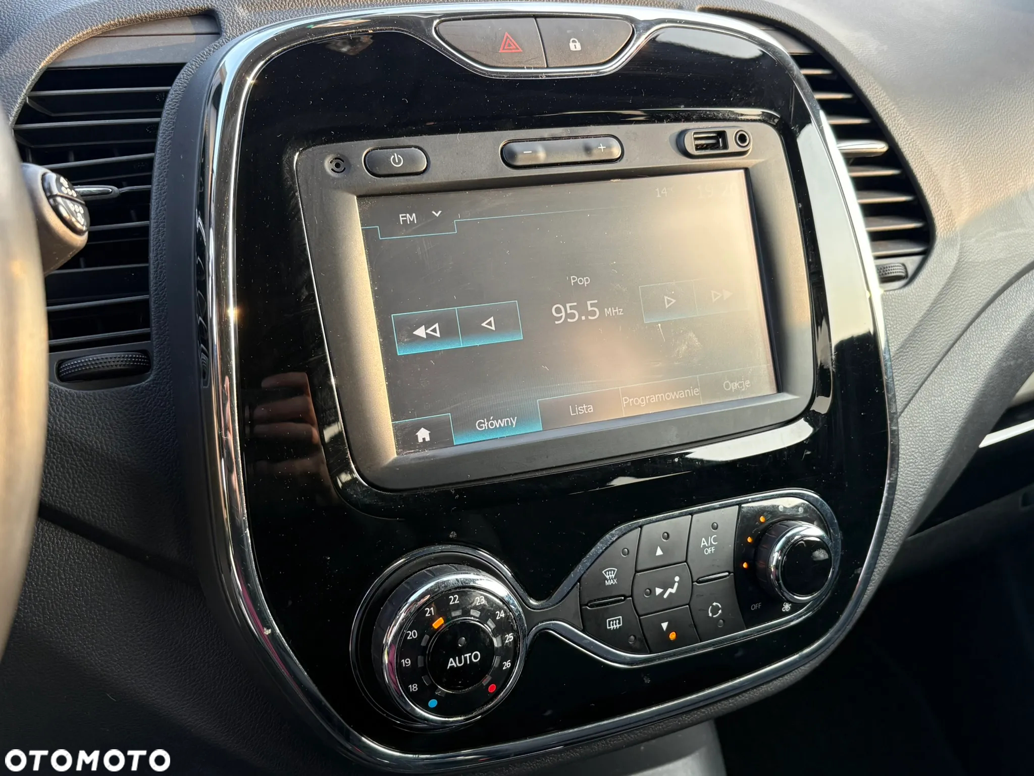 Renault Captur (ENERGY) TCe 90 INTENS - 21