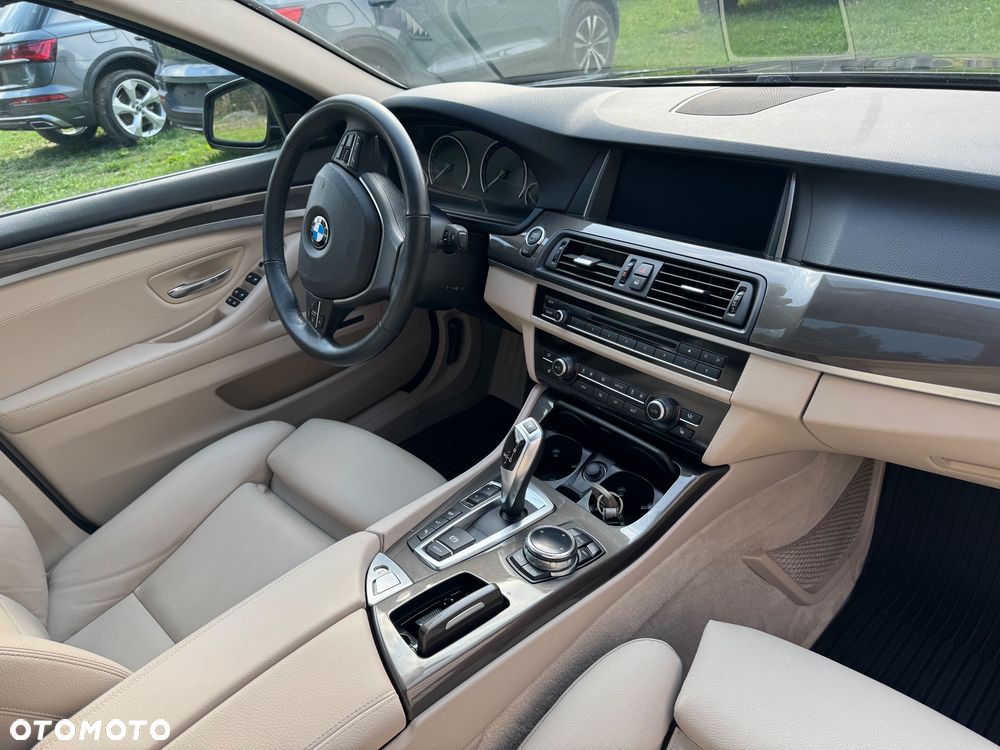 BMW Seria 5 - 25