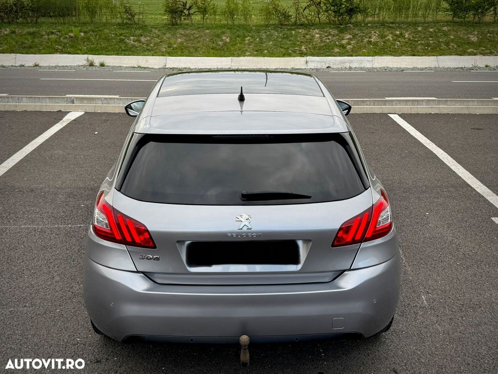 Peugeot 308 - 15