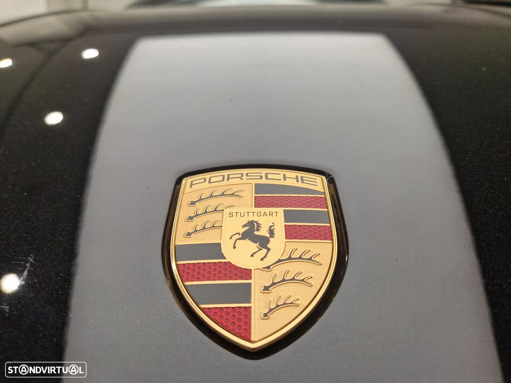 Porsche 911 (992) Carrera - 10