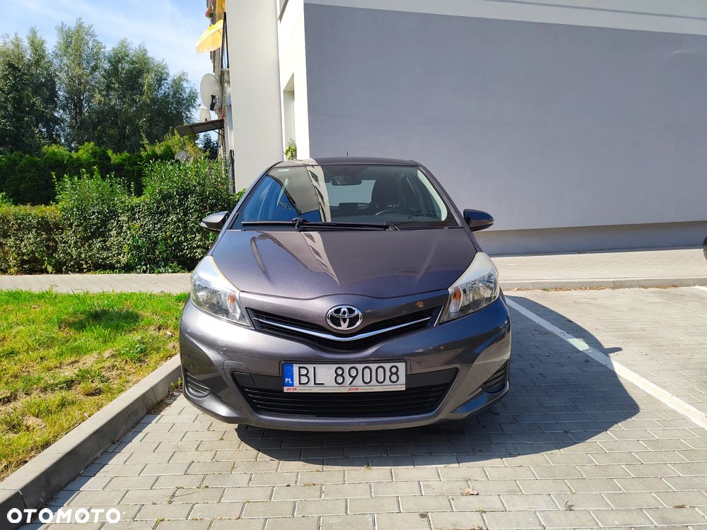 Toyota Yaris 1.0 Premium - 8