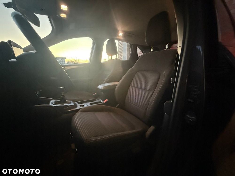 Ford Kuga 1.5 EcoBoost FWD Titanium - 10