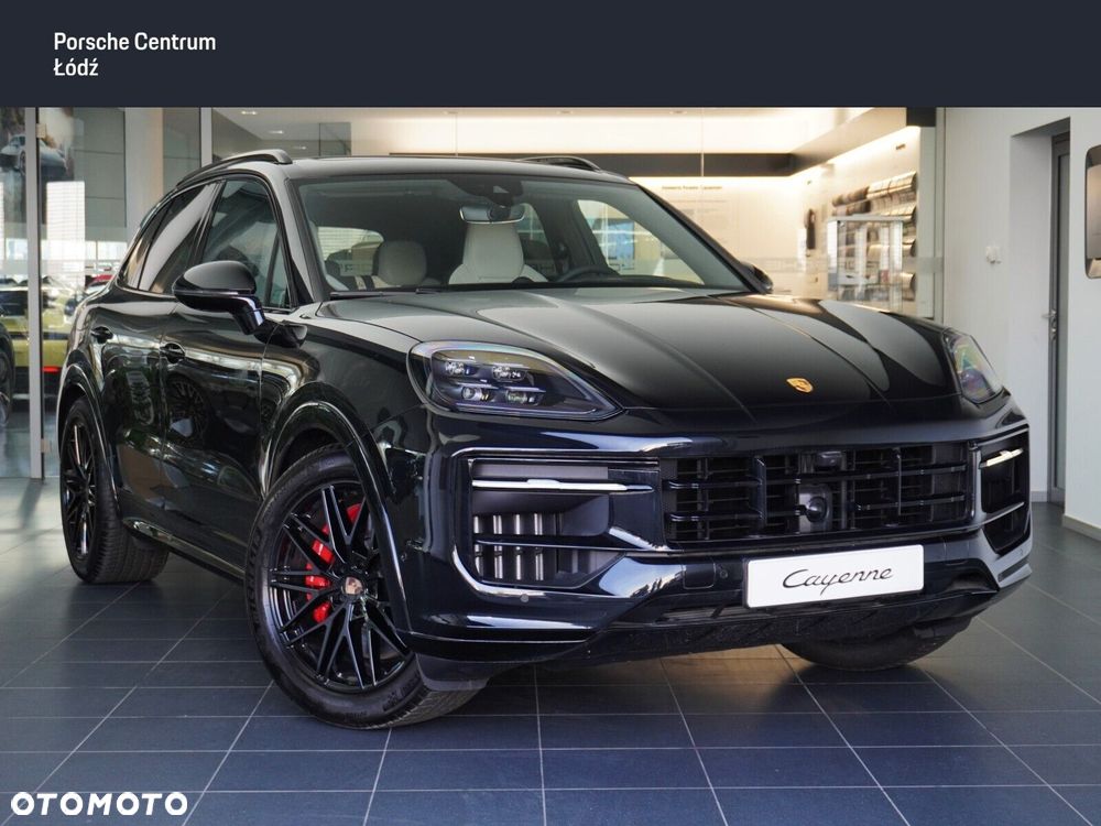 Porsche Cayenne GTS - 1