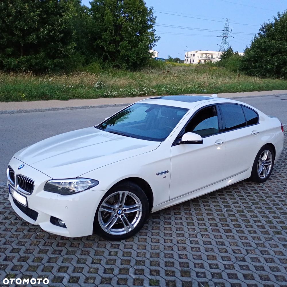 BMW Seria 5 520d M Sport - 1