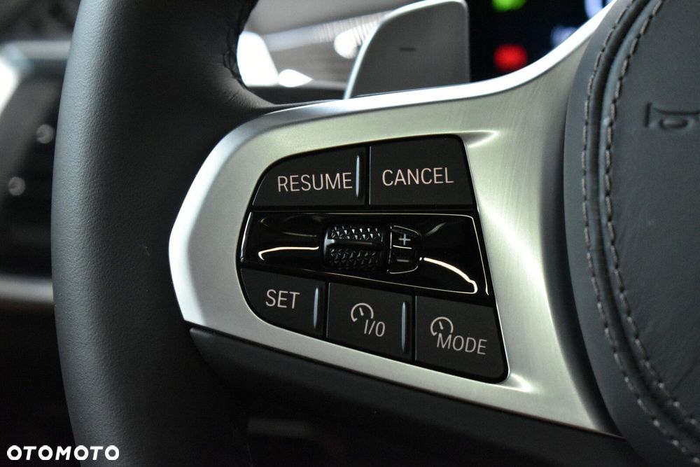 BMW X7 - 17