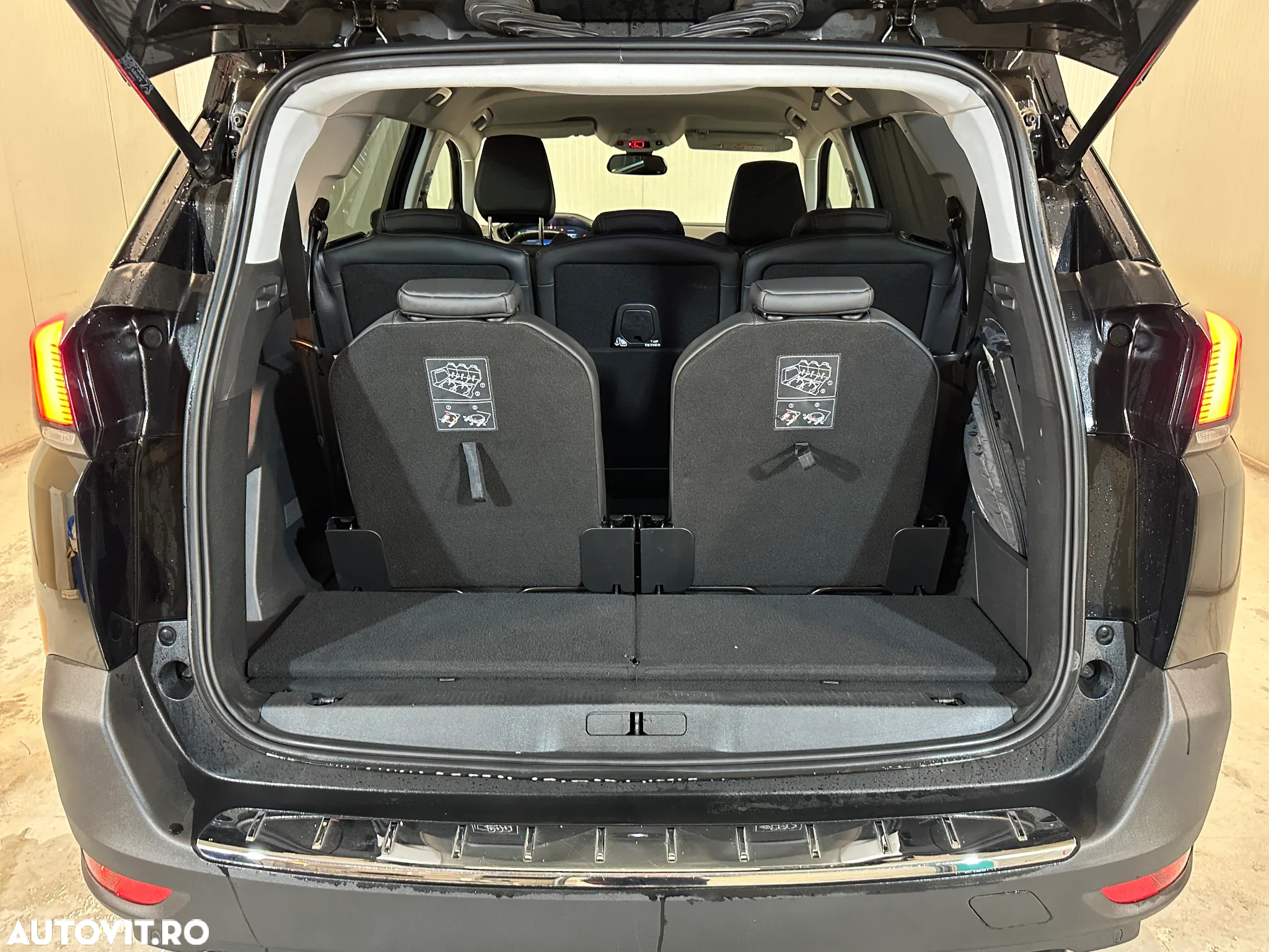 Peugeot 5008 1.5L BlueHDI EAT8 S&S Active Pack - 14