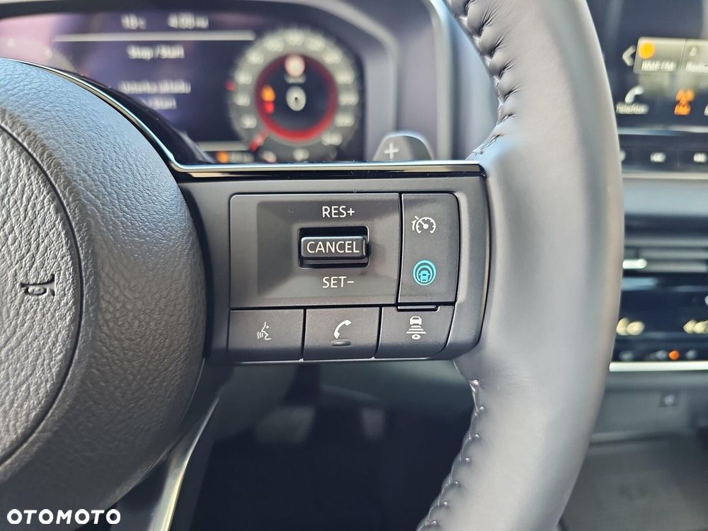 Nissan Qashqai - 17