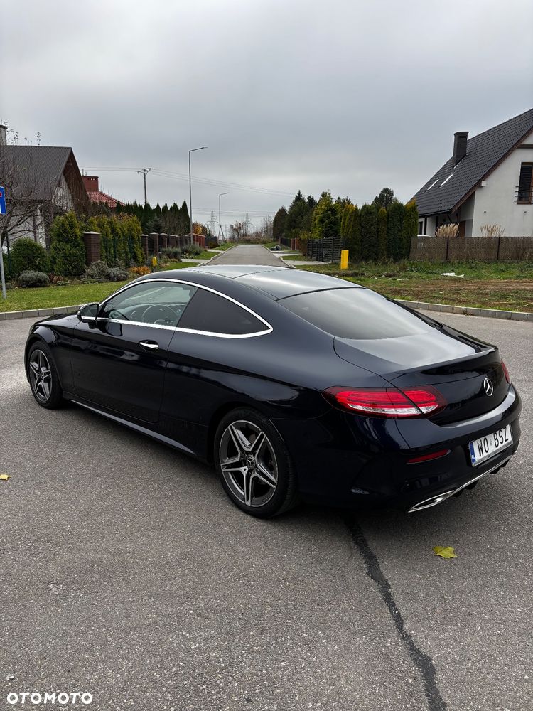Mercedes-Benz Klasa C 200 4Matic 9G-TRONIC - 4