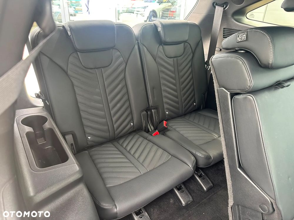 Kia Sorento 1.6 T-GDI HEV Prestige Line AWD 7os - 28