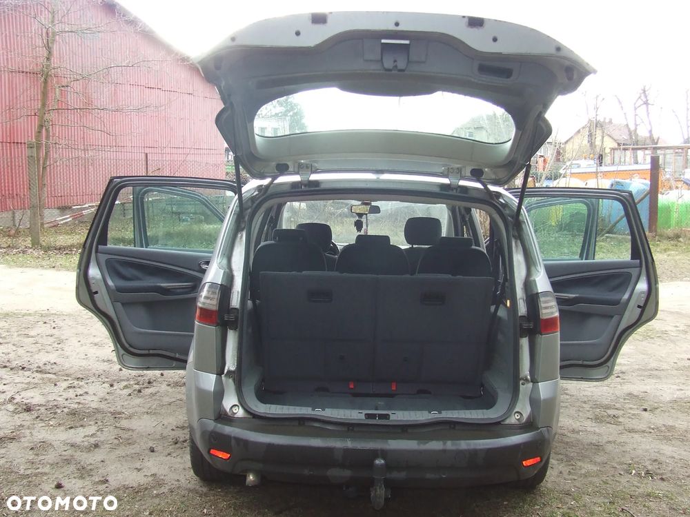 Ford S-Max 1.8 TDCi Ambiente - 16