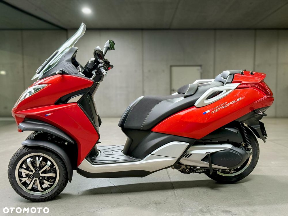 Peugeot Metropolis - 3