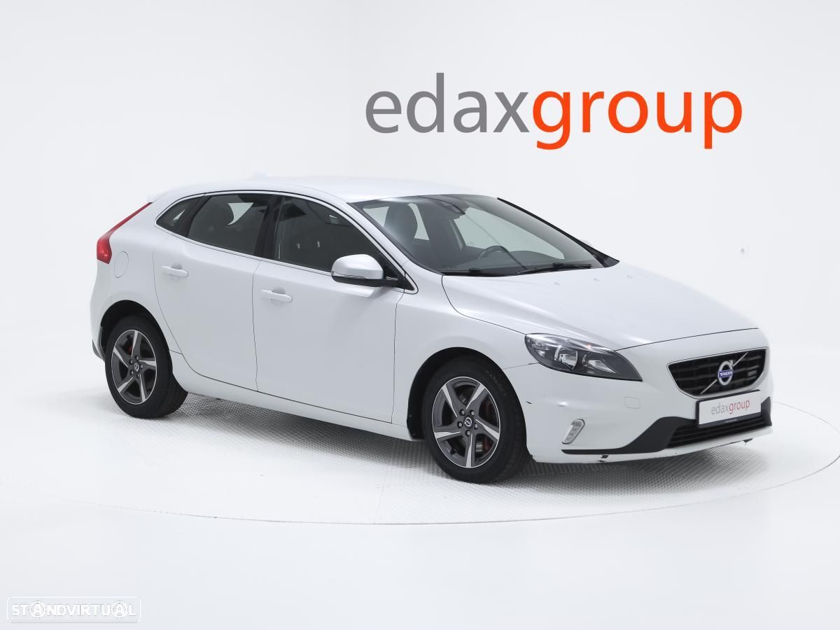 Volvo V40 2.0 D4 R-Design - 1
