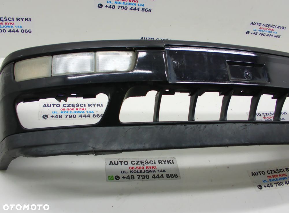 VW Passat B4 Zderzak przód czarny - 4