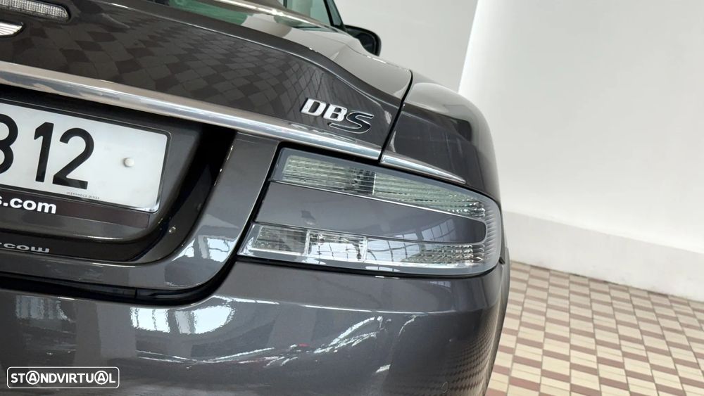 Aston Martin DBS Volante Touchtronic 2 - 10