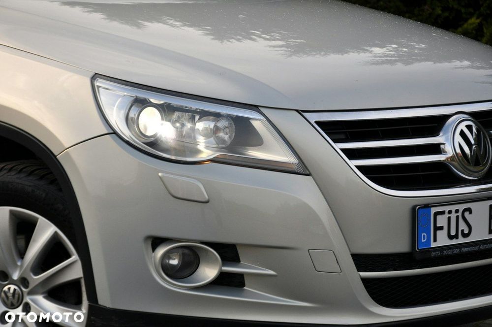 Volkswagen Tiguan - 12